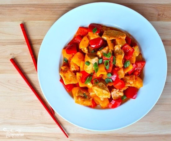 ქათამი მჟავე-ტკბილ სოუსში