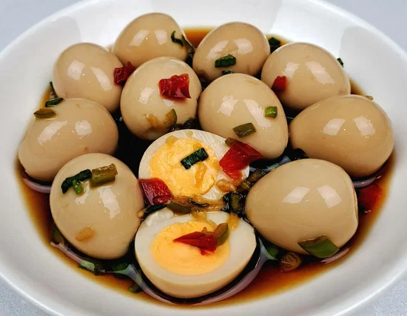 მწყერის კვერცხი მარინადში „ვარდისფერი მარგალიტი“